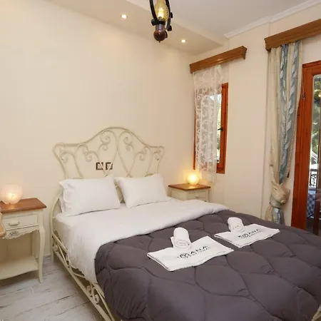 Kyana Big Blue Apartman *